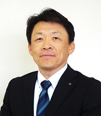 歯学部長写真＝高田　訓